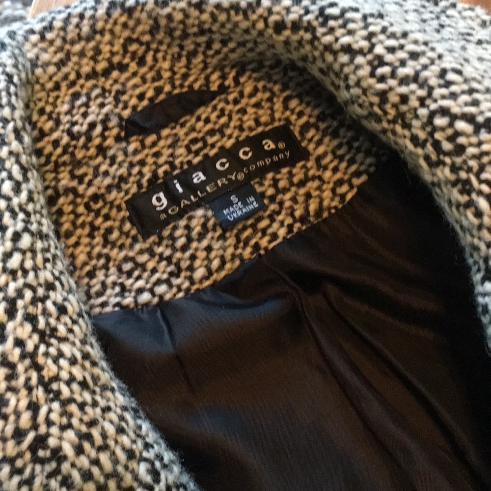 Coat - Picture 3 of 5